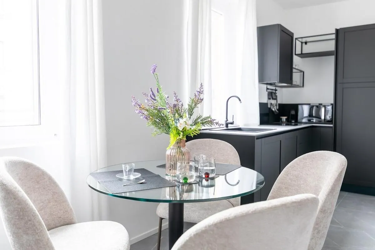 Apartment Dergano Suite7A - Monolocale Di Charme M3 Dergano Milan Italy